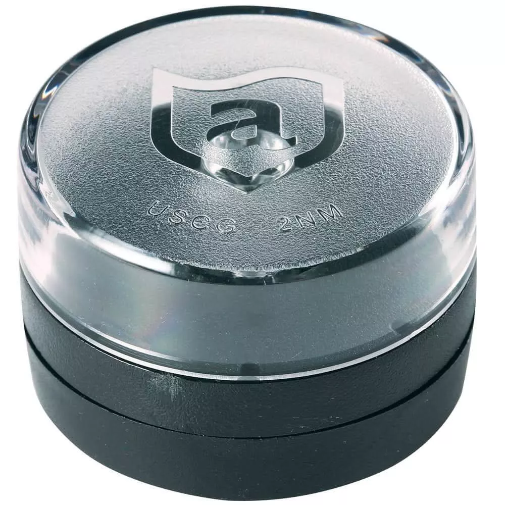 Attwood LED WakeTower All Around Light – 2 Mile – 12V | 5580A7