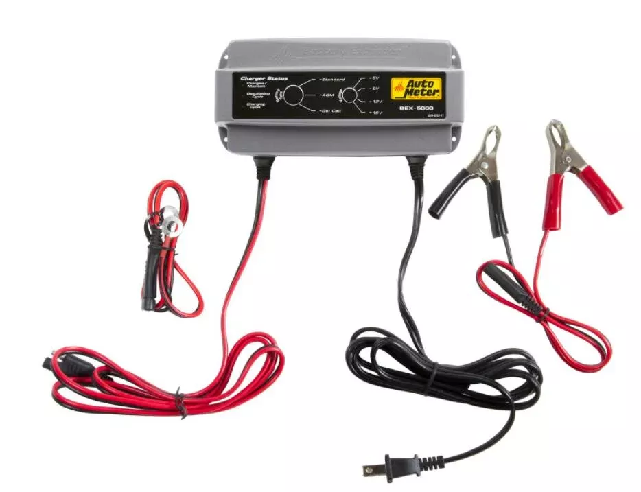 Auto Meter Battery Extender 6V, 8V, 12V, 16V / 5A• BEX-5000