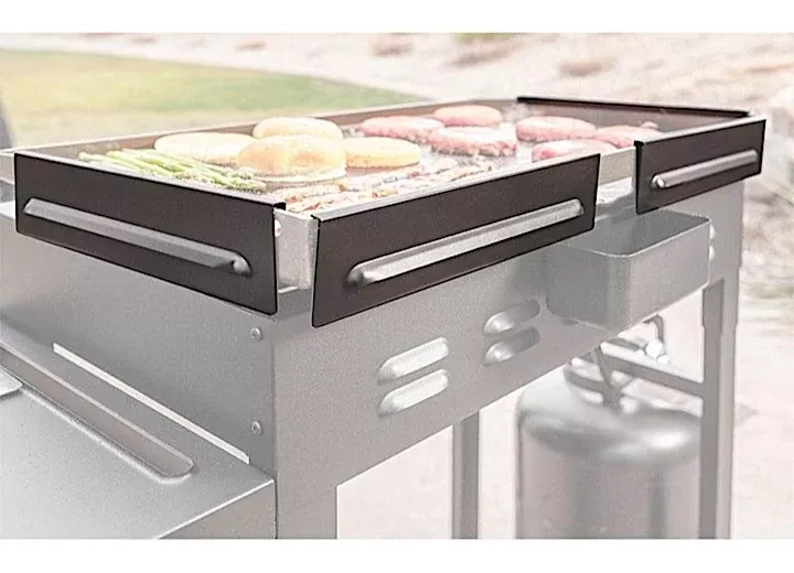 Blackstone 28" Griddle Wind Screen• 5016