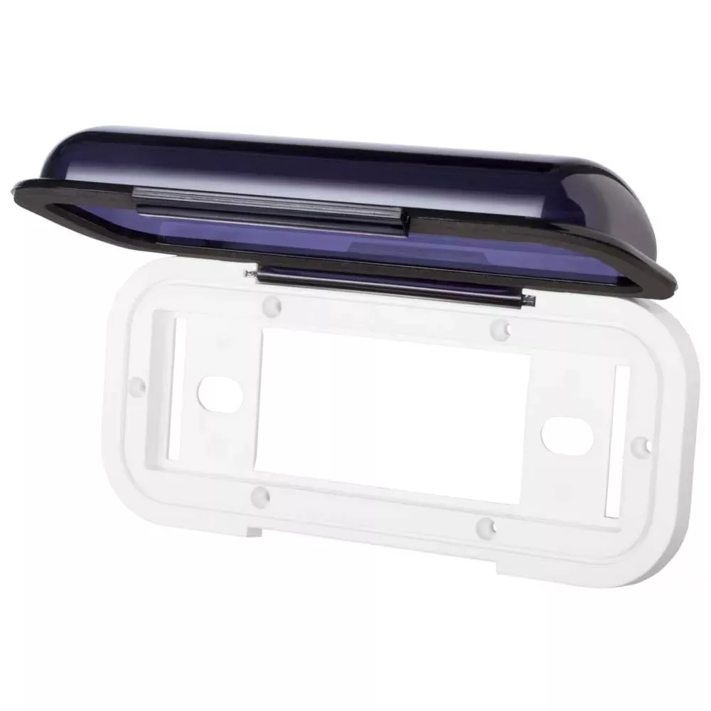 Boss Audio MRC5 Universal Radio Cover – Black/White