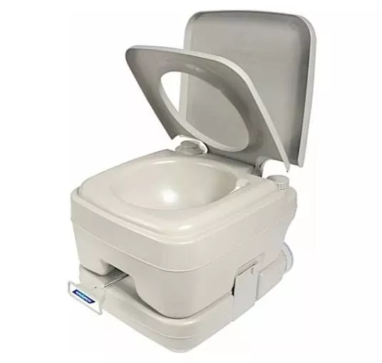 Camco Portable Toilet – 2.6 Gallon Capacity• 41531