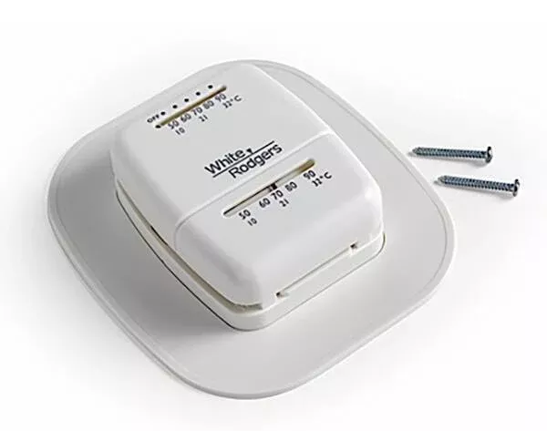 Camco RV Wall Thermostat - Heat Only• 09231