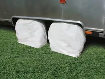 Camco Wheel & Tire Protector Covers - 24-26", Arctic White Vinyl, Set• 45321