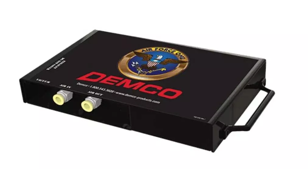 Demco Air Force One with Wireless Coachlink Towed Vehicle Brake Control• 9599019