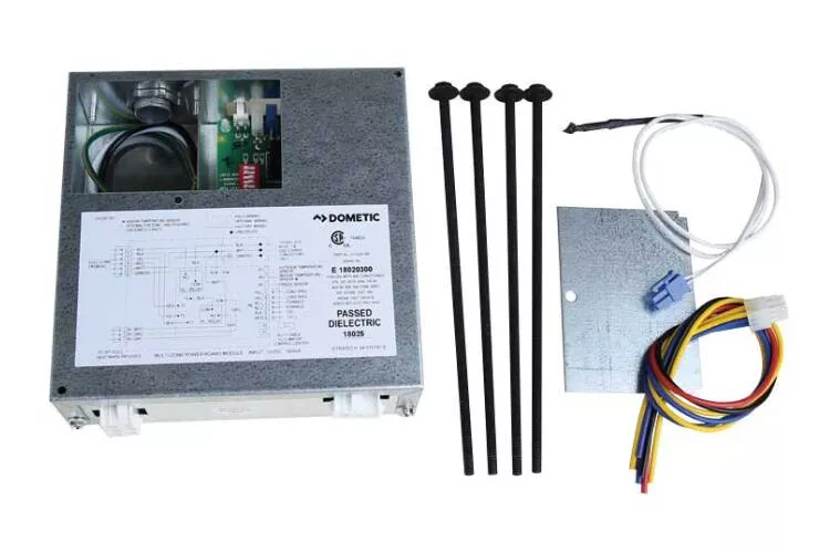 Dometic Replacement Electronic CCC2 Control Board for Dometic Duo-Therm Air Conditioners And Comfort Control Center II Thermostats• 3312020.000