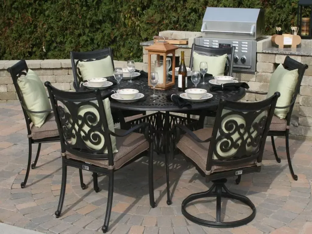 Herve 6 Person Round Aluminum Dining Set