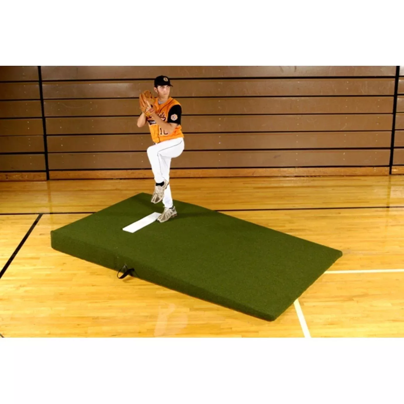 Indoor or Outdoor High School / Collegiate Mound