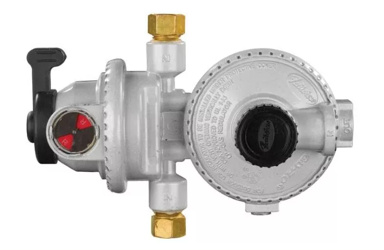 JR Products Compact Automatic Changeover Regulator• 07-31525