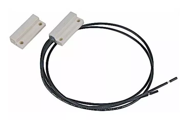Lippert 1/2" x 1-1/4'' White Magnetic Door Switch• 374198