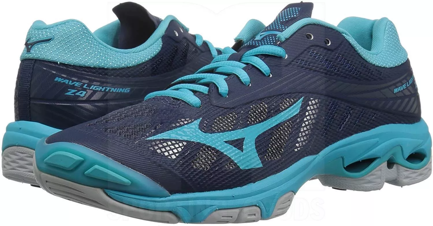 Mizuno Wave Z4 Low Shoes