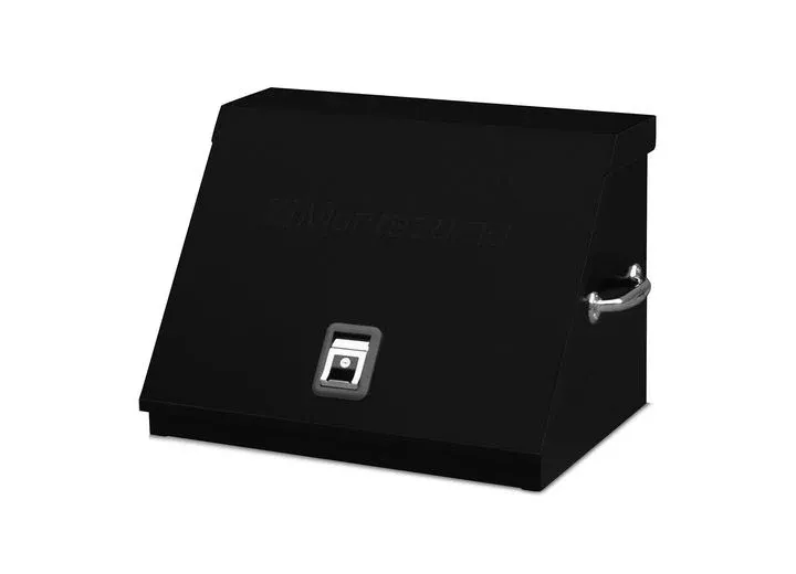 Montezuma 26" x 18" Steel Triangle Toolbox• SE250B