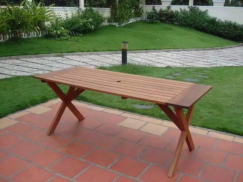 Omaha Rectangle Table