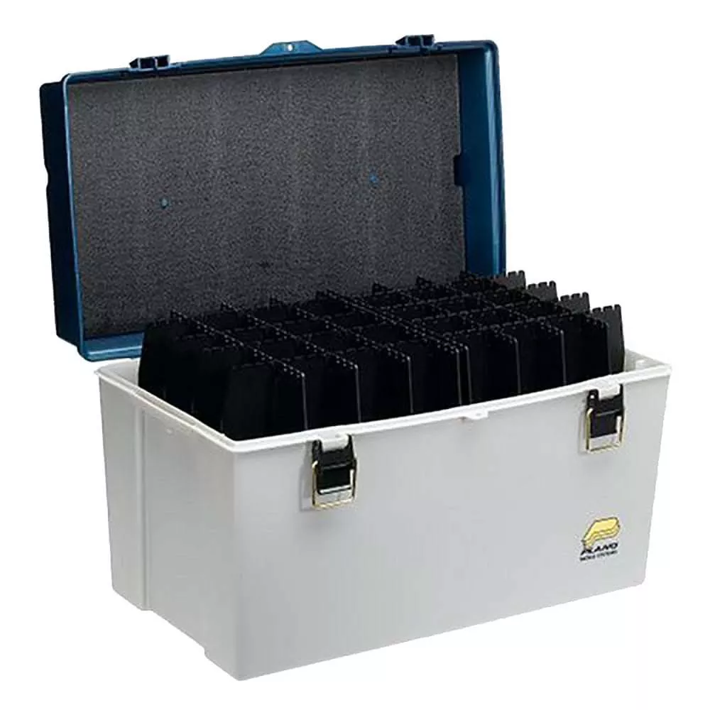Plano Big Game Tackle Box – Silver/Blue Metallic [791502]