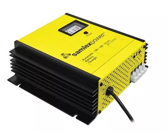 Samlex 12 Volt, 15 Amp Battery Charger• SEC-1215UL