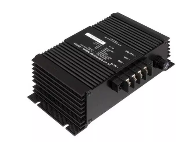 SamlexStep Down DC Converter Input 20-32 VDC, Output 13.8, 12 Amps• SDC-23