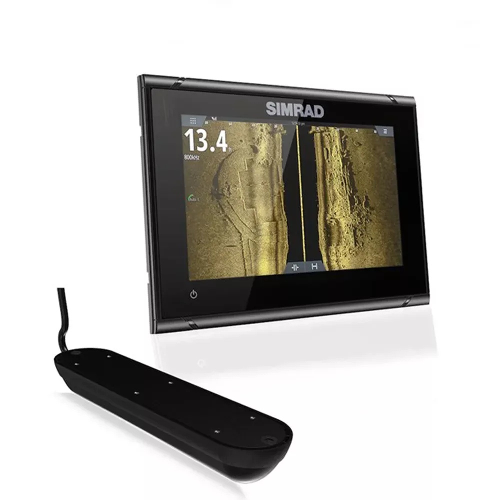 Simrad GO7 XSR w/Active Imaging 3-in-1 Transducer and C-Map Discover Chart