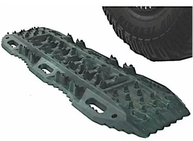 Smittybilt All Element Ramps – Mud/ Snow/ Sand Traction Aids – Pair• 2790