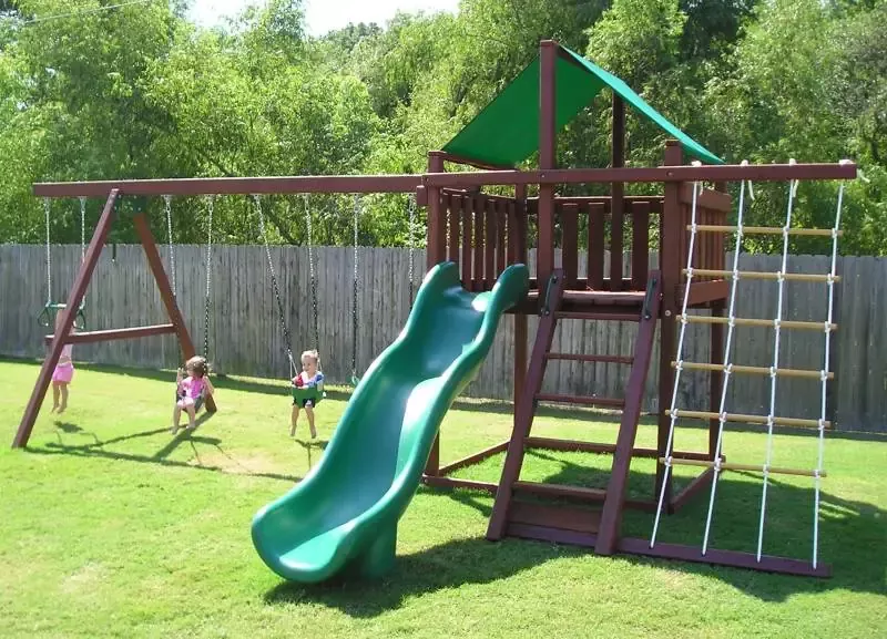 Trailblazer Swing Sets / Fort Kits