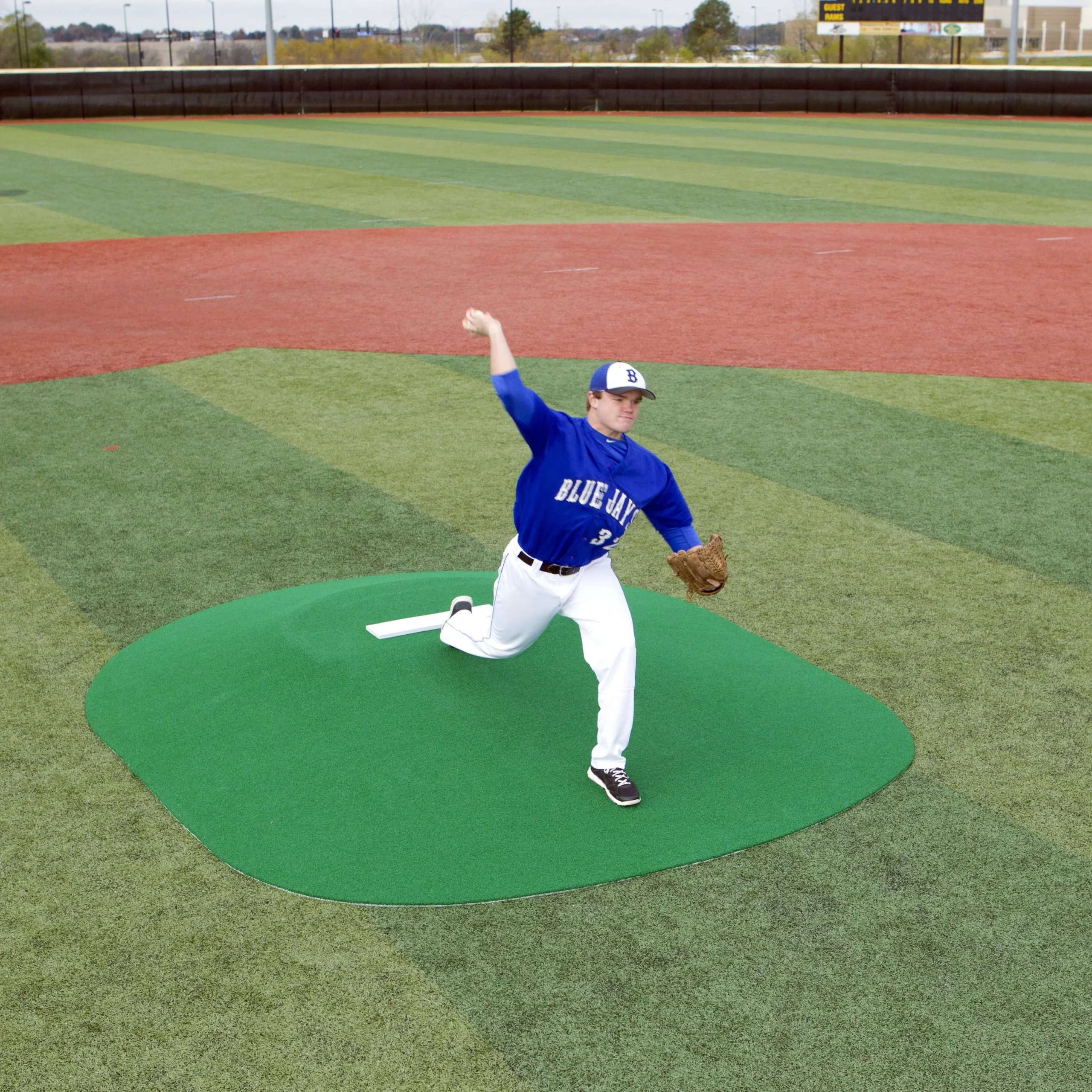 True Pitch 600-G Senior League & Little League Approved Pitching Mound
